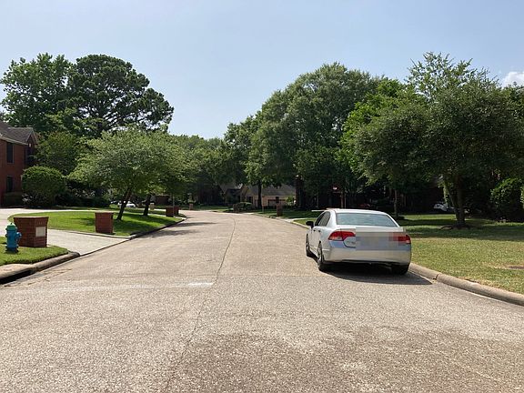 5th image of 19914 Cherry Oaks Ln