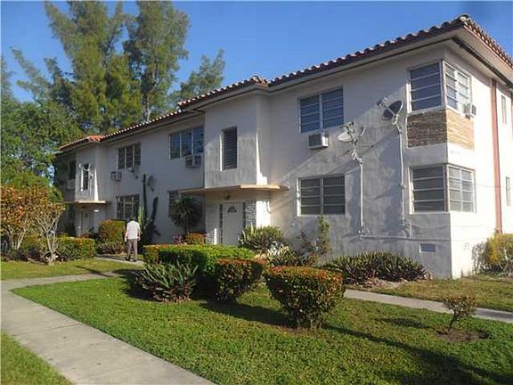 2nd image of 7770 Tatum Waterway Dr APT 3