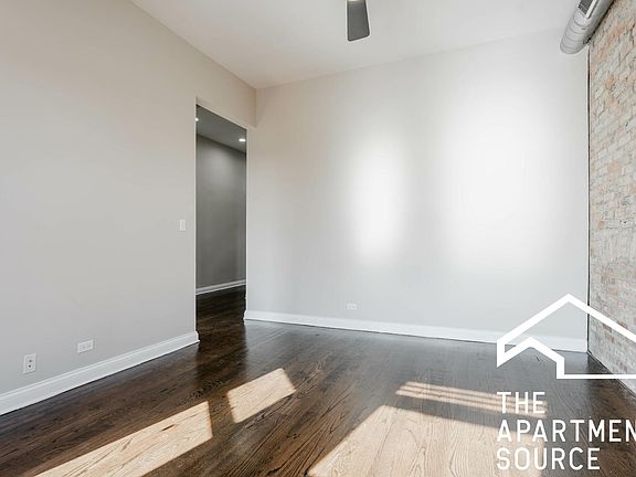 4th image of 1758 W Montrose Ave #5