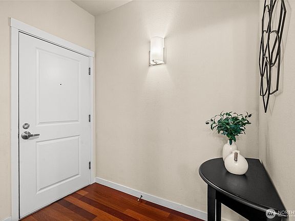 3rd image of 16141 Cleveland Street #416