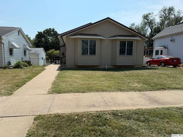 1628 Spruce St, Quincy, IL 62301