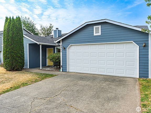 3rd image of 5011 38th Street NE