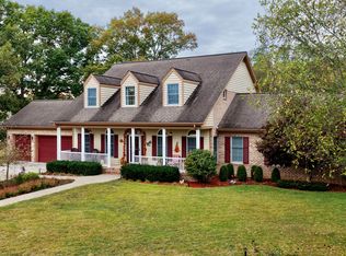423 Lamplighter Dr, Lewisburg, WV 24901