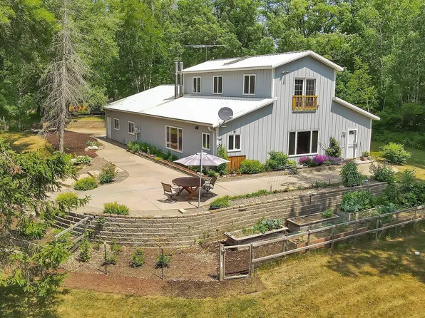 2962 Mahogany St, Mora, MN 55051
