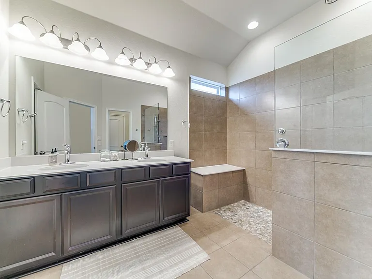 7623 Paraiso Hl — Photo 9