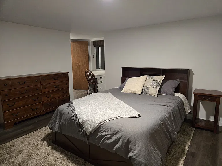 1404 S Grand Ave #B — Photo 10