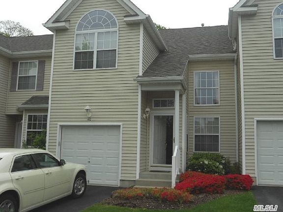 2nd image of 110 Kettles Ln