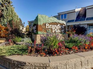 14835 D Riverbend Rd NW, Edmonton, AB T6H5A9