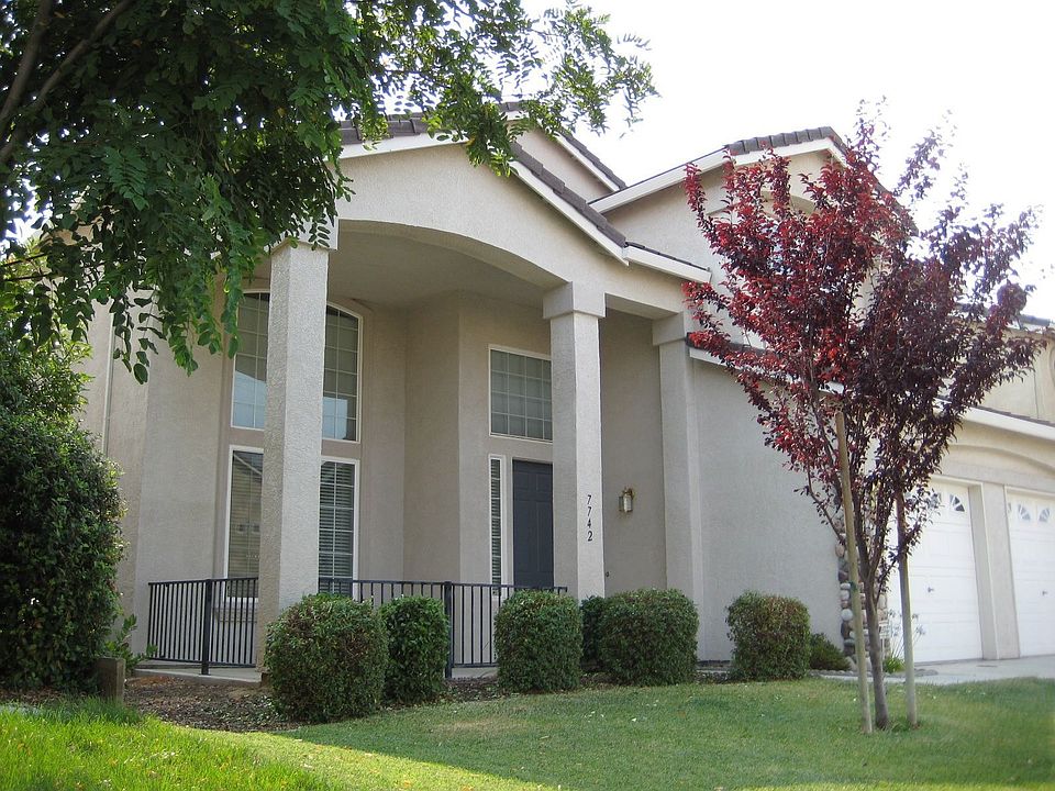 7742 Antelope Run