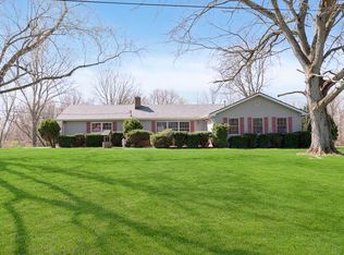 5913 W Maple Dr, Frankton, IN 46044