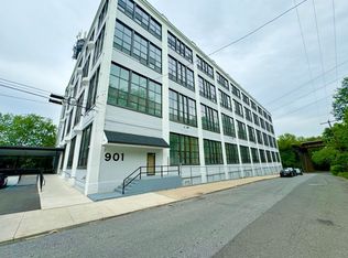 901 Quarry, Darby, PA 19023