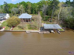 17573 Cove Ln, Denham Springs, LA 70726