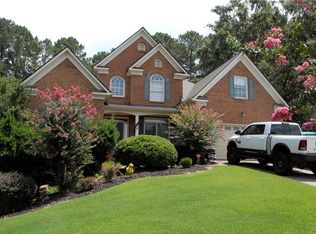 770 Heathland Dr, Roswell, GA 30075