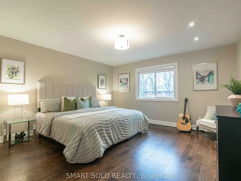 107 Arnold Ave — Photo 32