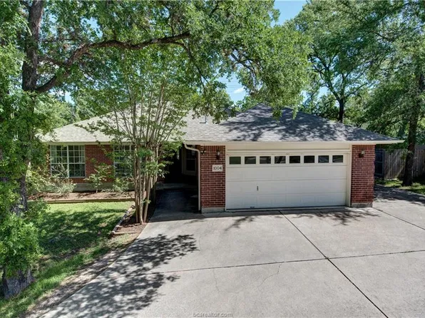 1004 Holleman Dr, College Station, TX 77840