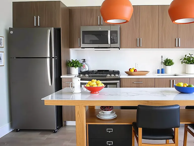 434 Manhattan Ave #PENTHOUSE — Photo 4