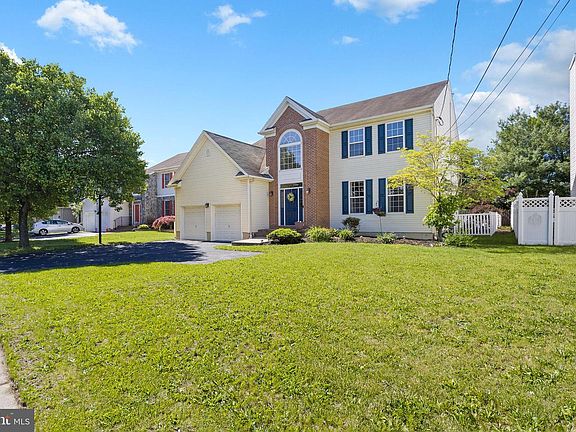 4th image of 4535 Nottingham Way