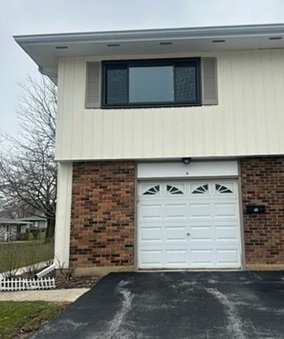 1st image of 162 Quincy Ct APT A