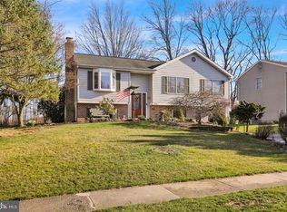 6018 Farming Ridge Blvd, Reading, PA 19606