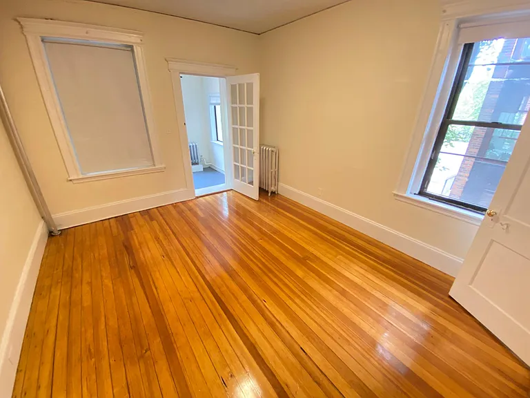 19 Hamilton Rd — Photo 11