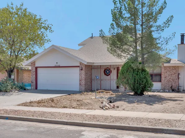 10740 Pleasant Hill Dr, El Paso, TX 79924