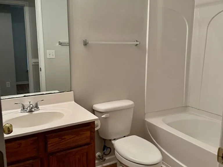 5091 Ballantine Dr — Photo 34