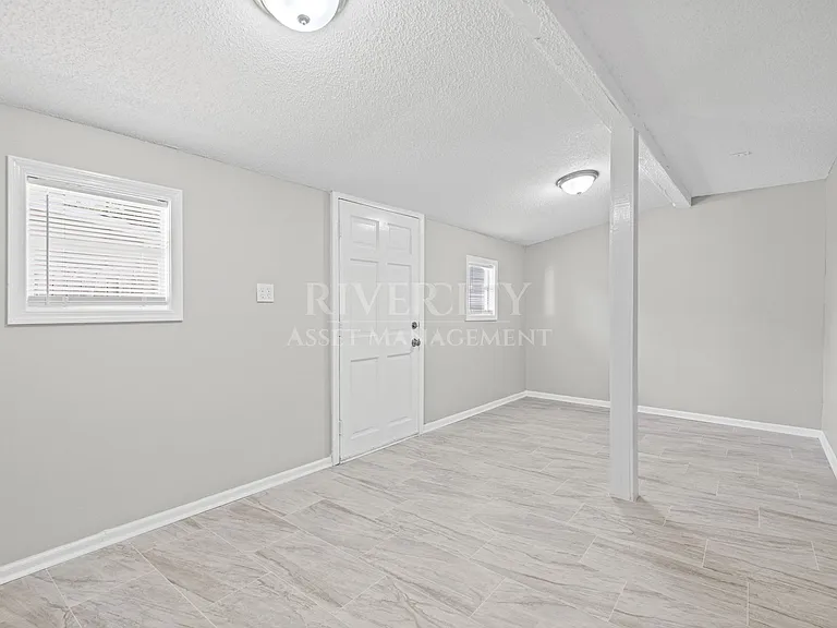5040 Colewood Ave — Photo 12