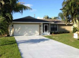 841 SE Walters Ter, Port Saint Lucie, FL 34983
