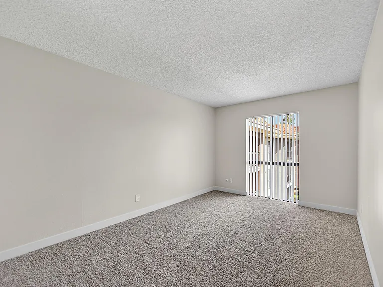 Prado Apartments — Photo 48