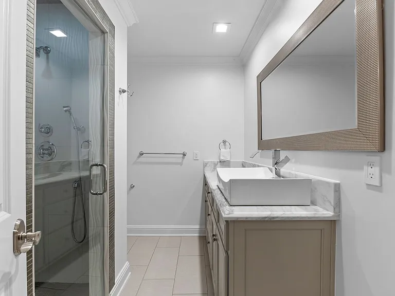 1415 Richland Woods Ln — Photo 43