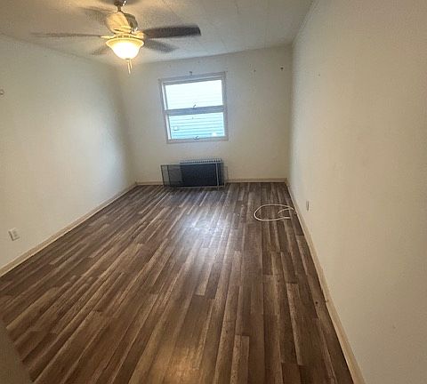 5th image of 53 Academy St #5