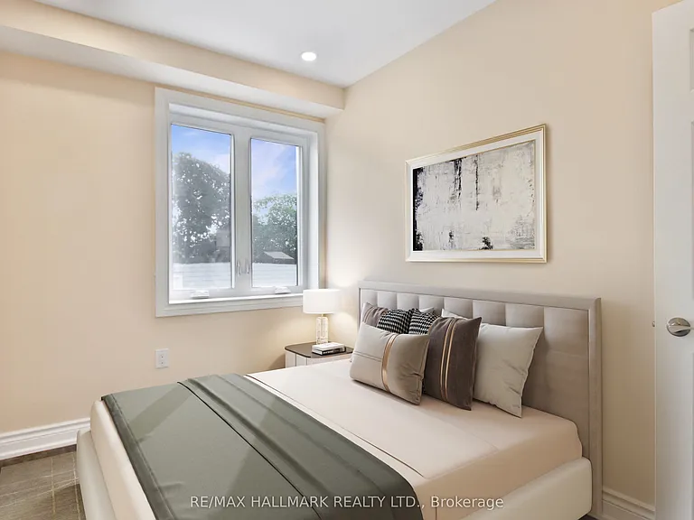 795 Broadview Ave #2 — Photo 10