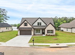 423 Lakeview Way, Lagrange, GA 30241