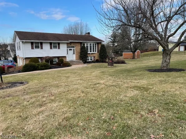 111 Amwell Rd, Raritan Twp., NJ 08822