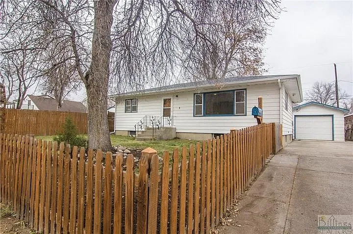 1319 Lynn Ave