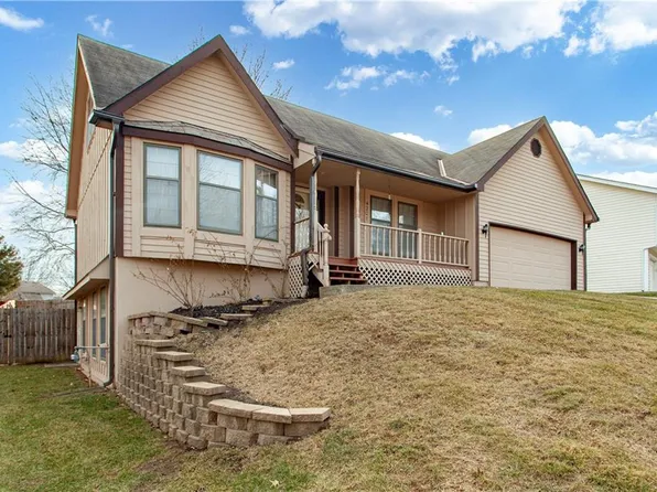 4201 NW 64th Pl, Kansas City, MO 64151