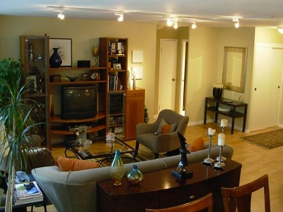 5th image of 3550 N Lake Shore Dr APT 1918