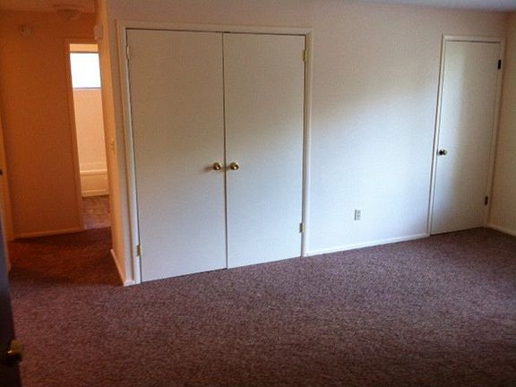 2nd image of 1518 W St APT C