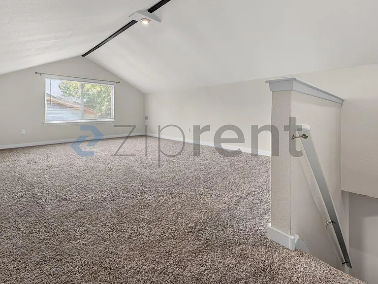 11216 Henge Dr — Photo 23
