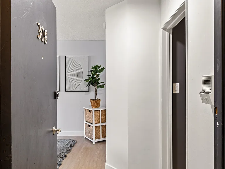 10777 Ashton — Photo 346