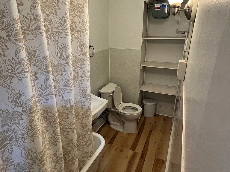 54 Bell St #3L — Photo 24