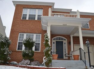 42649 Emperor Dr, Ashburn, VA 20148