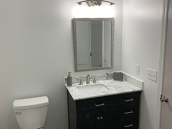 3rd image of 2913 Russum Ave
