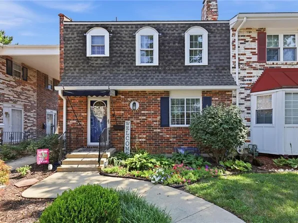 9665 Wedd St, Overland Park, KS 66212