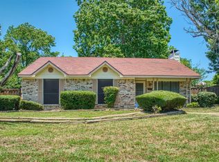 1107 Willow Run Dr, Duncanville, TX 75137