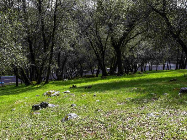 19077 Apple Valley Dr, Sonora, CA 95370