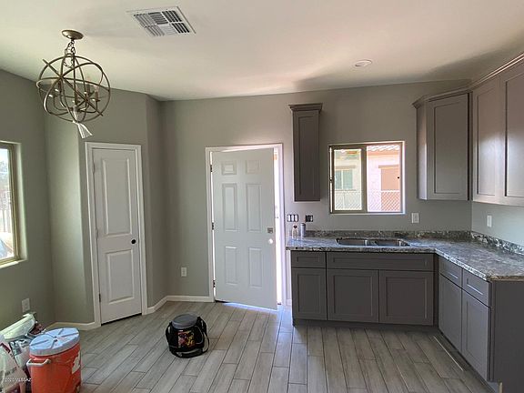 5th image of 6756 S Melody Ave