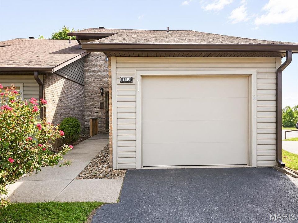 1st image of 115 Sandridge Dr