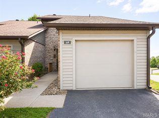 115 Sandridge Dr, Collinsville, IL 62234
