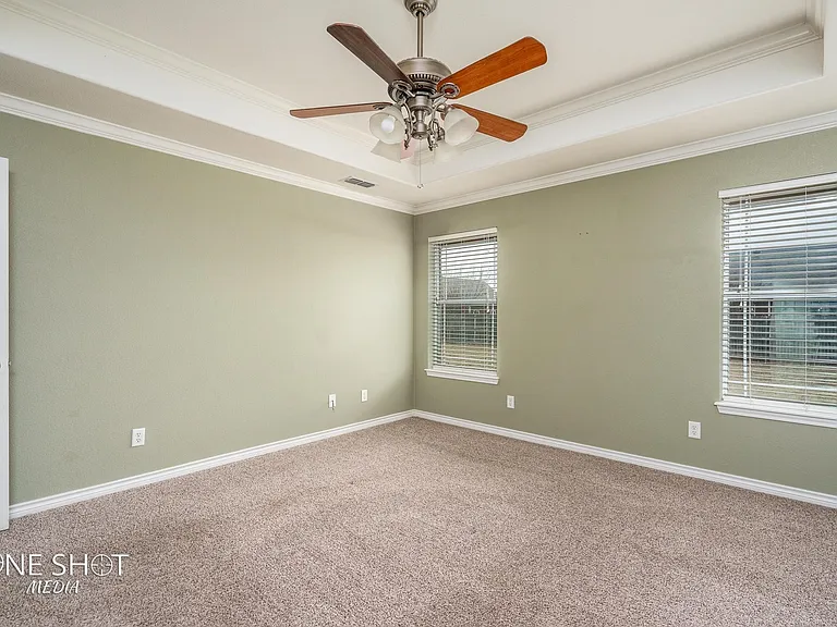 210 Ruger St — Photo 33